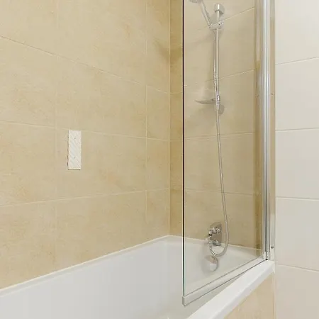 Shortstaypoland Aleje Jerozolimskie Varsavia