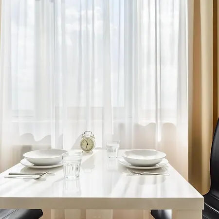 Shortstaypoland Aleje Jerozolimskie * وارسو