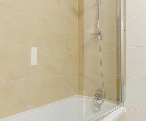 Shortstaypoland Aleje Jerozolimskie Warszawa