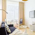 Shortstaypoland Aleje Jerozolimskie شقة *