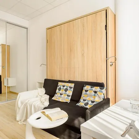 Shortstaypoland Aleje Jerozolimskie Apartman Varsó